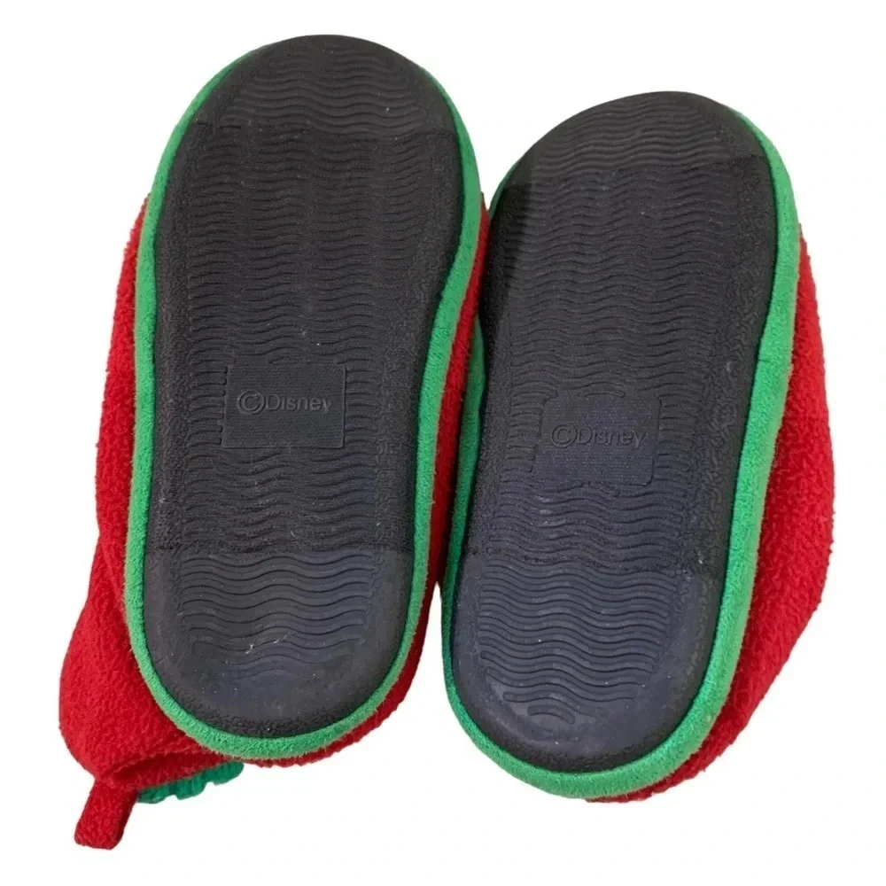 Disney Mickey Mouse Christmas knit slippers size 11/12